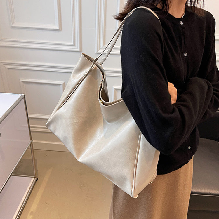 Vintage Large Capacity Shoulder Bag