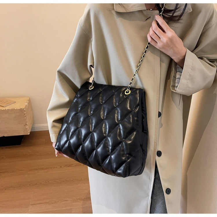 Advanced Texture Large Capacity Shoulder Bag