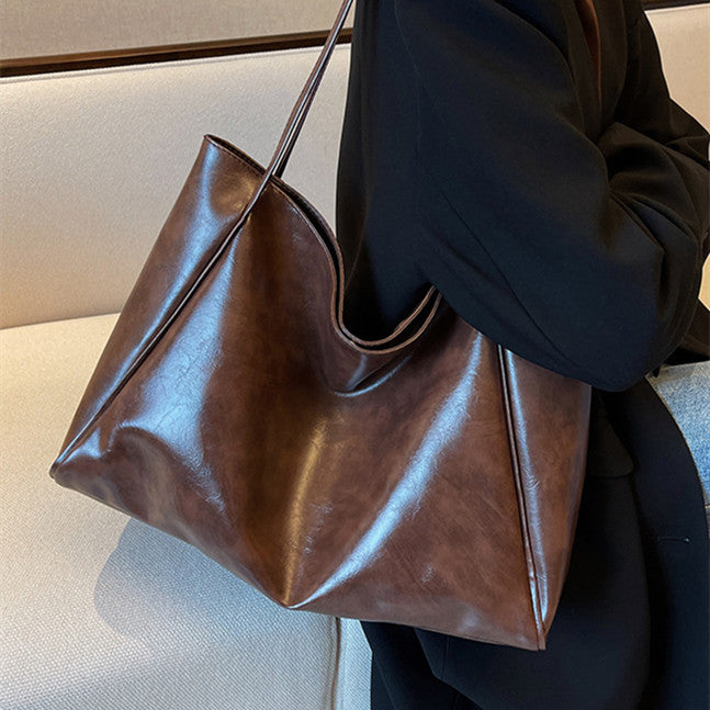 Vintage Large Capacity Shoulder Bag
