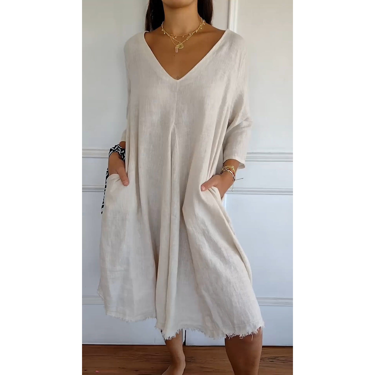 Plus Size Spring-Summer Loose-fitting V-neck Mid-length Dress