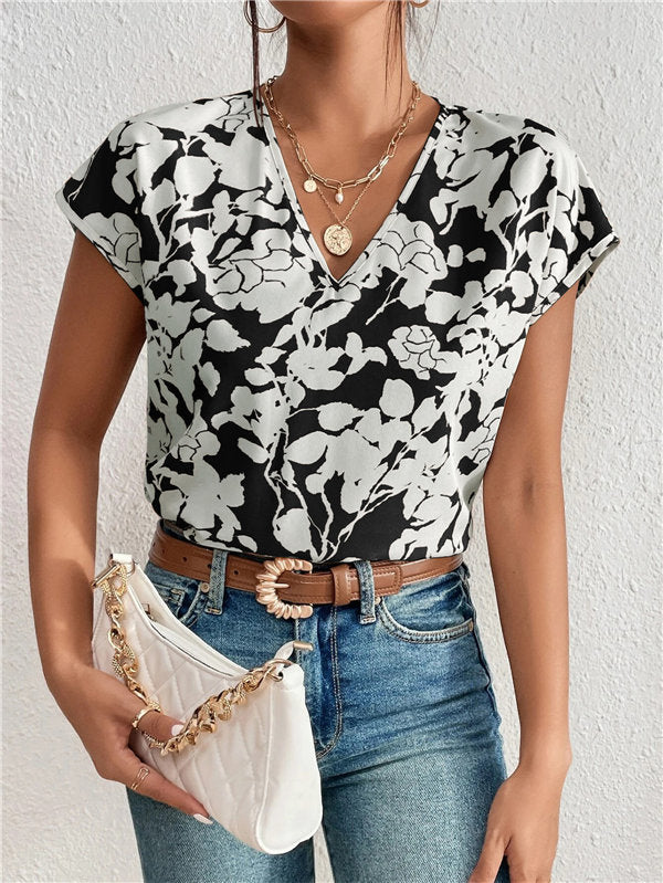 V-neck Short Sleeve Printed T-Shirt Top