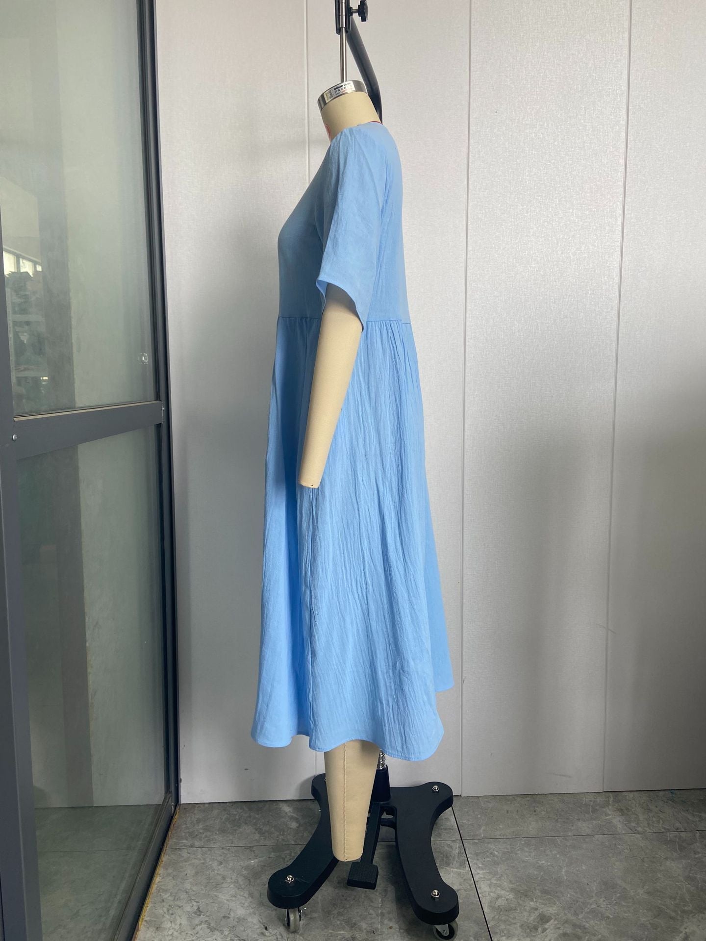 Plus Size Round Neck Loose Long Solid Color Cotton Linen Dress