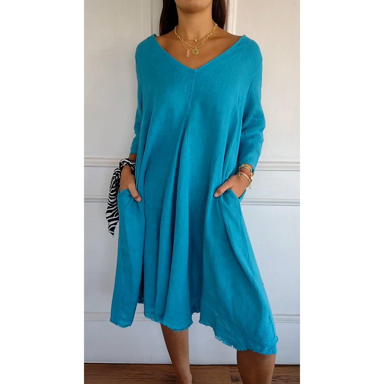 Plus Size Spring-Summer Loose-fitting V-neck Mid-length Dress